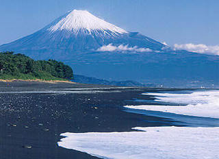 6/22 <img src="http://blog.sakura.ne.jp/images_e/e/F0ED.gif" alt="富士山" width="15" height="15" border="0" />.jpg