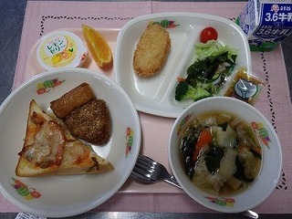 12/8 給食➌.jpg