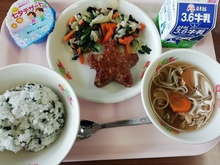 7/13 たなばたの給食.jpg