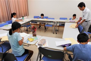 8/10 読書感想文講座➌.jpg